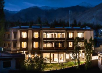 Bodhi Tree Leh